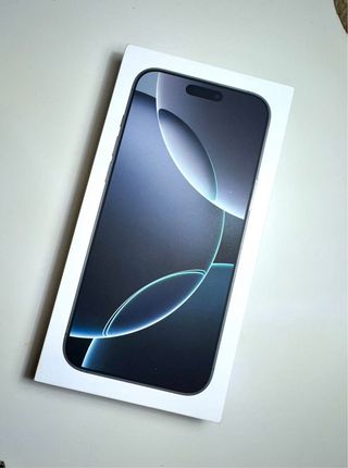 iPhone 16 Pro Max 256Gb / PRECINTADO