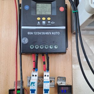 Kit Inversor Híbrido 7 KW 48 volt 2 regulador MPPT