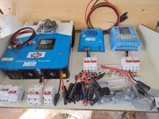 Kit Inversor Híbrido 7 KW 48 2 regulador MPPT WIFI