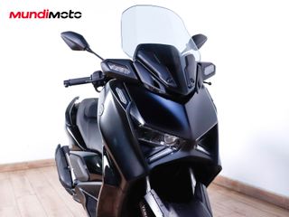 YAMAHA X-MAX 125 TECH MAX