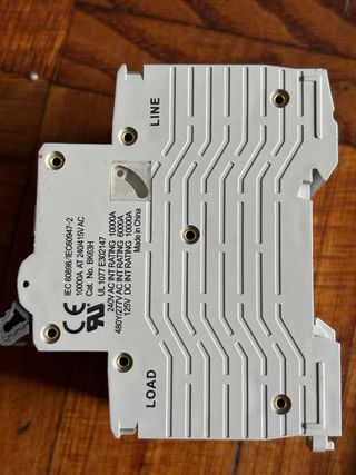 10 Interruptor Automático LS BK63H 63A