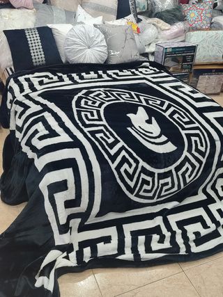 Manta terciopelo 3kg oferta 25€