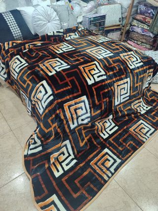 Manta terciopelo 3kg oferta 25€