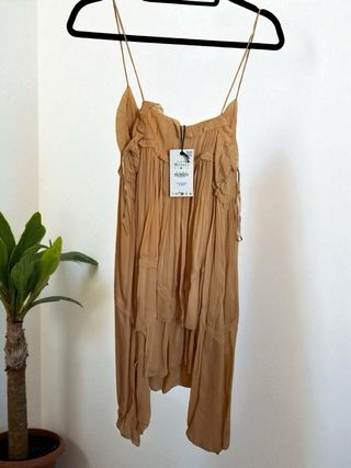 Vestido volantes asimétrico M Zara