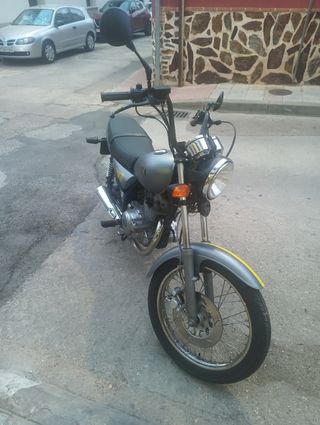 Yamaha SR 250