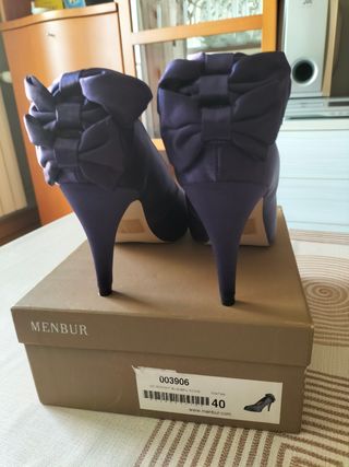 Zapatos de tacón MENBUR morados