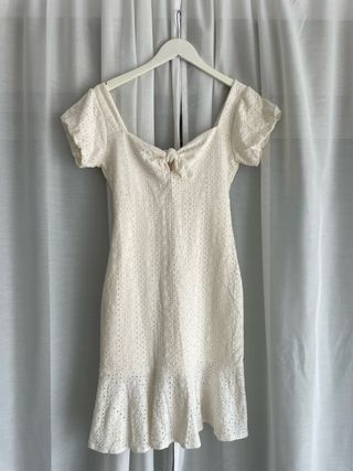 Vestido Guess blanco bordado