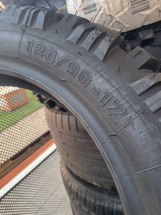 Neumático de moto todoterreno