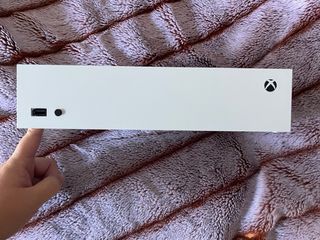 Xbox Series S + 2 mandos originales