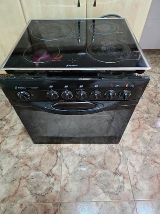 Horno y Vitrocerámica Edesa