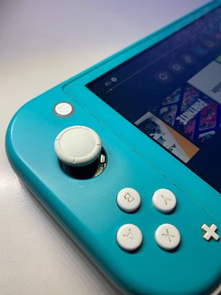 Controller Wireless Telecomando Per Nintendo Switch Si Accende