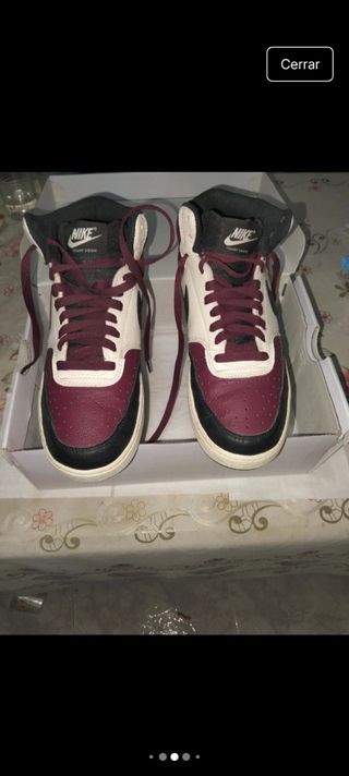 Zapatillas Nike Rojo y Blanco