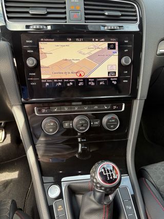 Volkswagen Golf GTI Performance 245cv