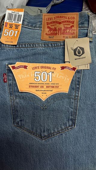 3 Pantalones Levi strauss (Levi,s 501)