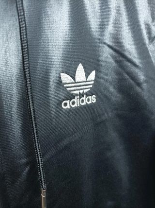 Sudadera Adidas Chile 62 Negra Brillante Talla 38