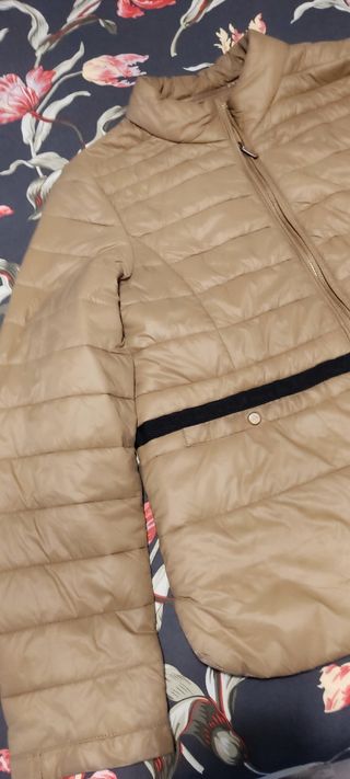 Anorak mujer beige
