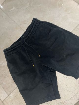 Pantalón corto negro C&A