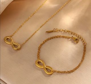 Conjunto collar y pulsera infinito