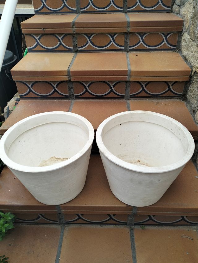 2 Maceteros Blancos Leroy Merlin