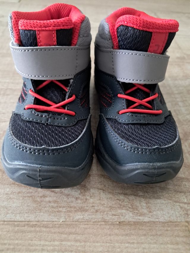 Botas Quechua bebé Talla 25