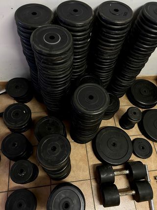 Discos de goma,pesas y material para gimnasio