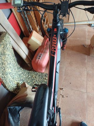 Bicicleta montaña e-bike casi nueva