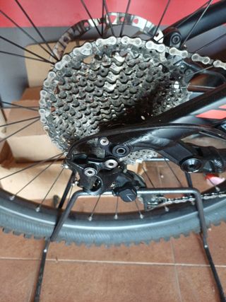 Bicicleta montaña e-bike casi nueva