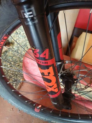 Bicicleta montaña e-bike casi nueva