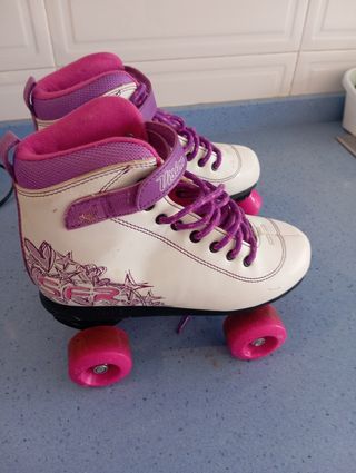 Patines de niña perfecto estado 4 ruedas, N 36/37 