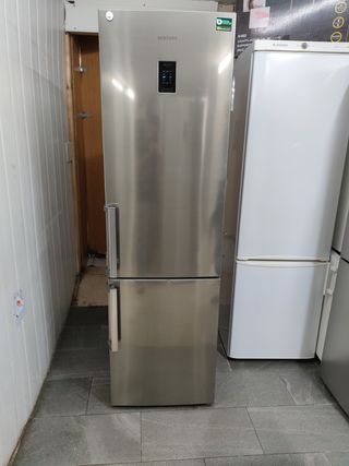 Nevera Samsung 200x60cm A++ no Frost con Garantia 
