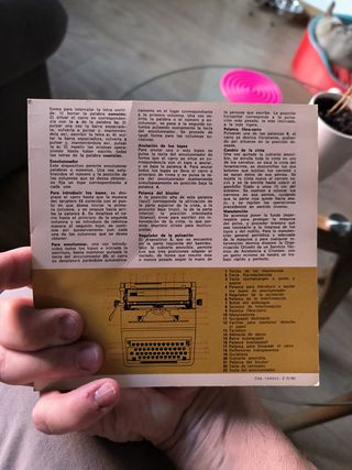 Máquina de escribir Olivetti Studio 45