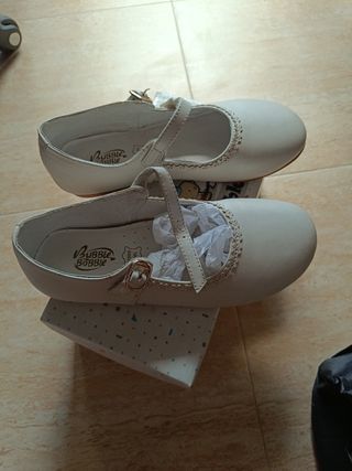 Zapatos comunión niña Bubble Bobble Talla 35