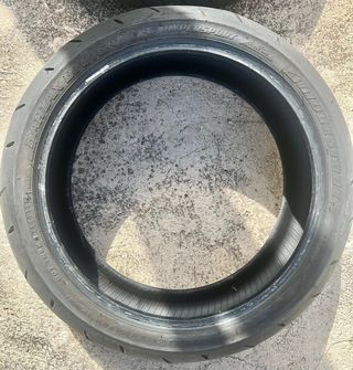 Juego Cubiertas Moto Bridgestone y Battlax