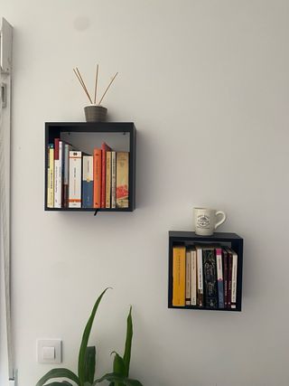 Mueble salón wengue, mesa y 4 sillas