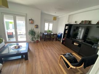 Mueble salón wengue, mesa y 4 sillas