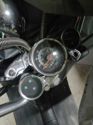 Yiying YY125T Scooter 125cc