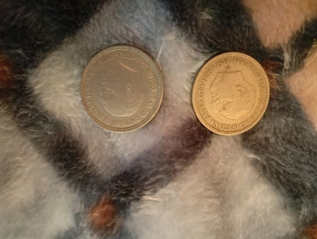 Monedas Franco 1957 y 1966