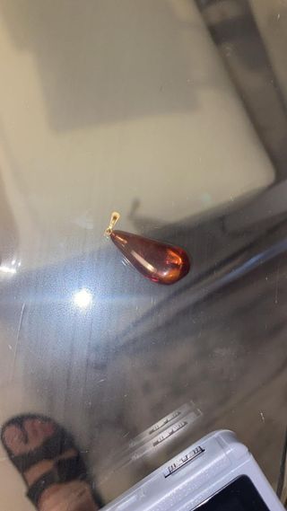 Colgante de ámbar báltico en engarce en oro 14k