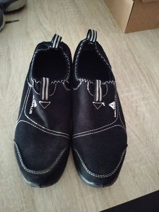 Zapatos de seguridad Delta puntera hierro