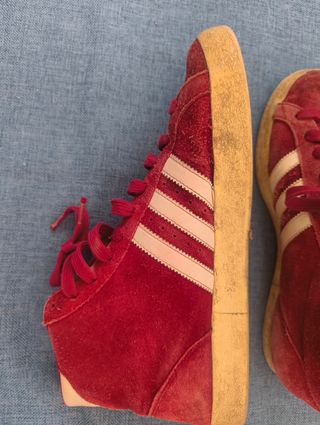 Bambas rojas Adidas profi
