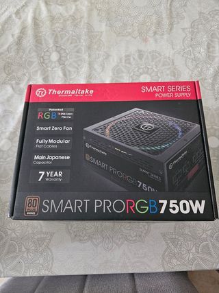 Fuente de Alimentación Thermaltake SMART PRO 750w
