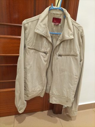 Cazadora Zara Beige Talla XL