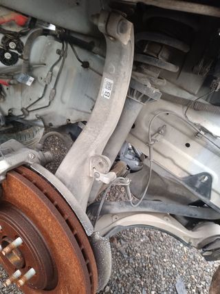 BRAZO SUSPENSION SUPERIOR DELANTERO DERECHO JAGUAR XF