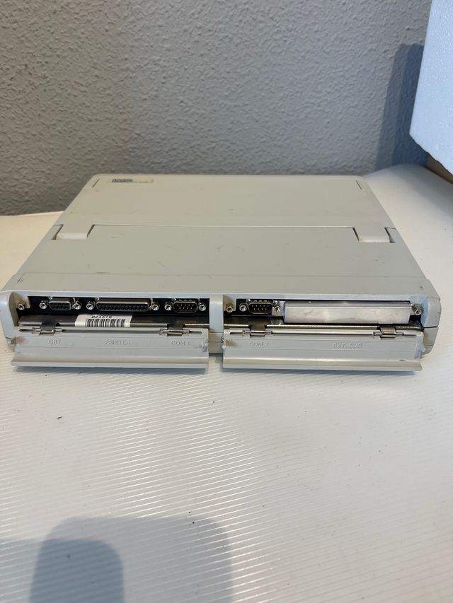 Computer portatile vintage IBM IMC 102NB