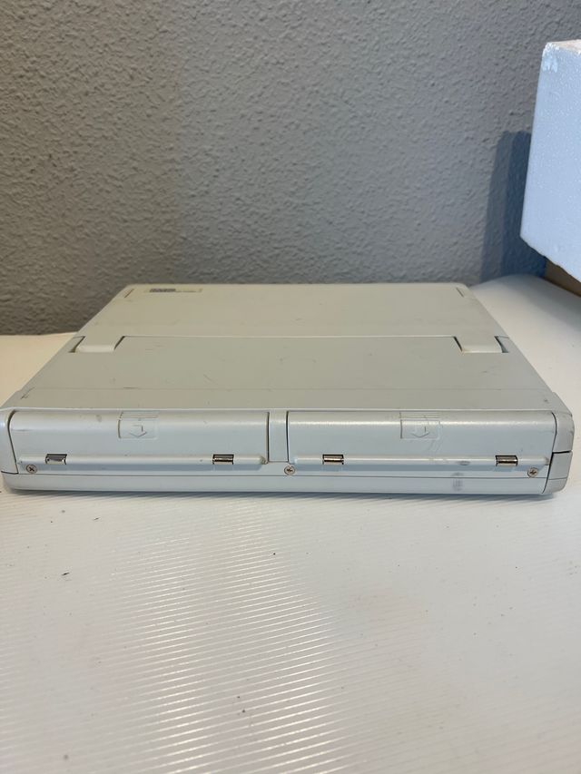 Computer portatile vintage IBM IMC 102NB