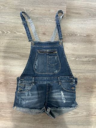 Mono corto vaquero Stradivarius Talla 36