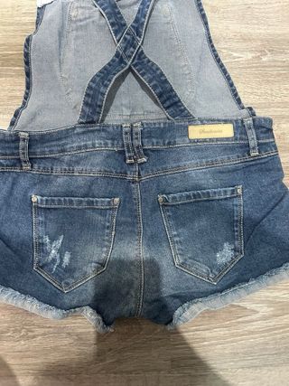 Mono corto vaquero Stradivarius Talla 36