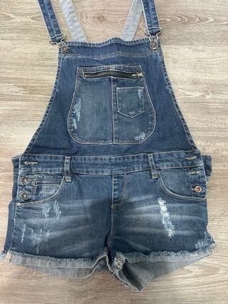 Mono corto vaquero Stradivarius Talla 36