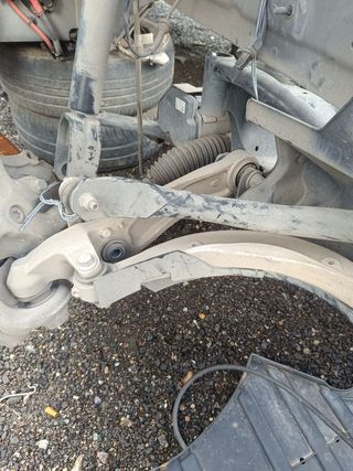 BRAZO SUSPENSION DELANTERO DERECHO JAGUAR XE