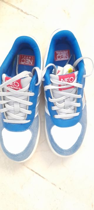 Zapatillas Adidas Neo Blancas y Azules